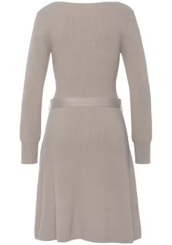 Strickkleid
